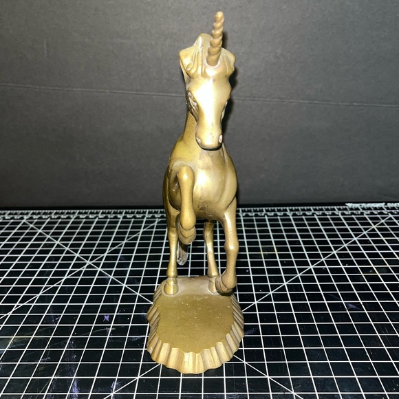 Bronze unicorn statue 🦄 8 inches tall 🦄🦄🦄🦄🦄🦄🦄🦄🦄🦄🦄🦄🦄🦄🦄🦄🦄🦄🦄🦄 - Picture 3 of 9